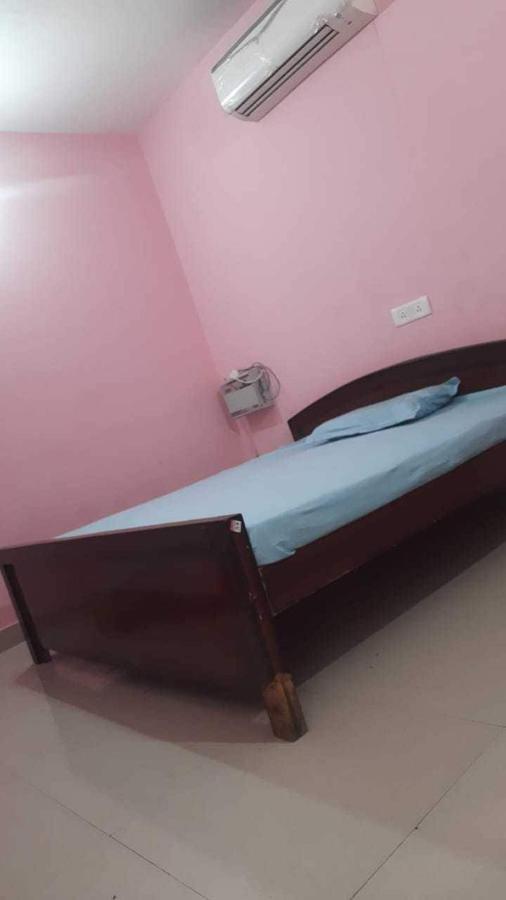 Oyo Hotel Ss Grand 勒克瑙 外观 照片